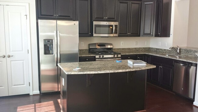 property at 103 Bayside Ct