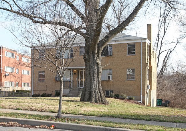 2826 Cypress Way in Cincinnati, OH - Foto de edificio - Building Photo