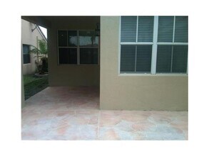920 Savannah Falls Dr in Weston, FL - Building Photo - Building Photo