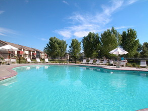 Westberry Square Apartments in Lemoore, CA - Building Photo - Building Photo