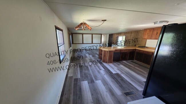 3955-3956 Bluebird St in Billings, MT - Building Photo - Building Photo