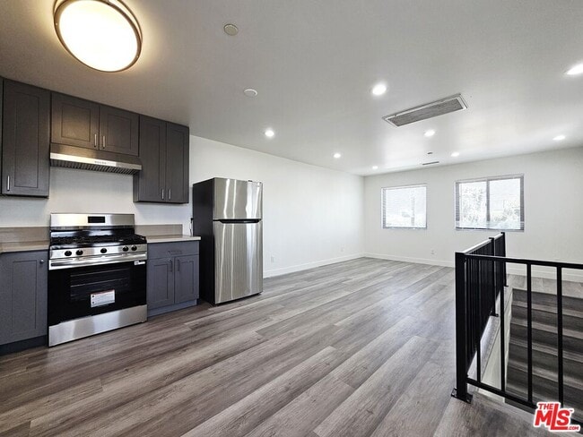 4112 1/2 Normandie Ave in Los Angeles, CA - Building Photo - Building Photo