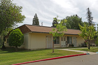 The Meadows in Visalia, CA - Foto de edificio - Building Photo