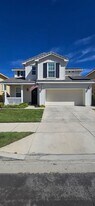 33411 Wallace Way in Yucaipa, CA - Building Photo