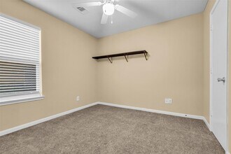 1608 Pointe Leone in League City, TX - Building Photo - Building Photo