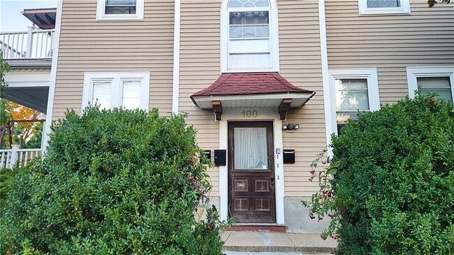 309 Carrington Ave in Woonsocket, RI - Building Photo - Building Photo