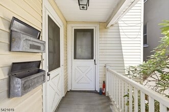 104 Maple Ave in Morristown, NJ - Building Photo - Building Photo