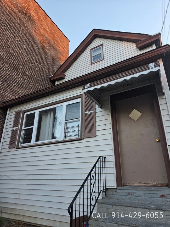 116 Oliver Ave in Yonkers, NY - Building Photo - Building Photo
