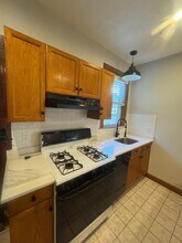29 Frederick Ave, Unit 1 in Medford, MA - Building Photo - Building Photo