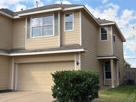 6139 Morningshire Ln in Houston, TX - Building Photo