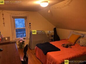 28 Cherry St, Unit A2 in Somerville, MA - Building Photo - Building Photo