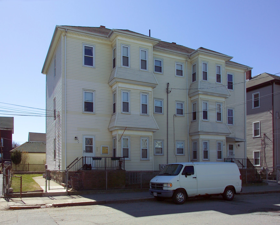 1003-1013 Slade St in Fall River, MA - Building Photo