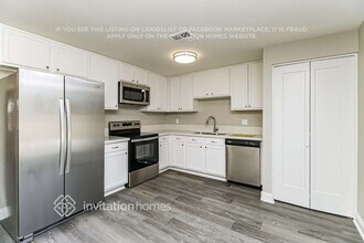 3718 E Gelding Dr in Phoenix, AZ - Building Photo - Building Photo