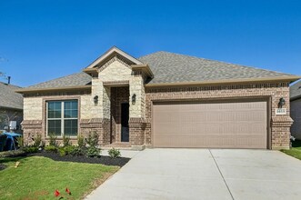 1033 Nighthawk Trl in Alvarado, TX - Building Photo - Building Photo