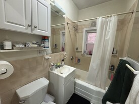 35A Harvard St, Unit 1 in Brookline, MA - Building Photo