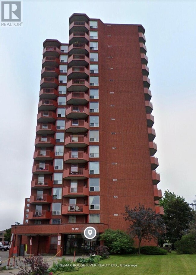 property at 70-470 East St