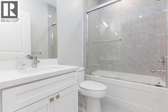 3115 W 29th Ave in Vancouver, BC - Building Photo - Building Photo