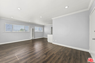 1015 Ashland Ave in Santa Monica, CA - Building Photo - Building Photo