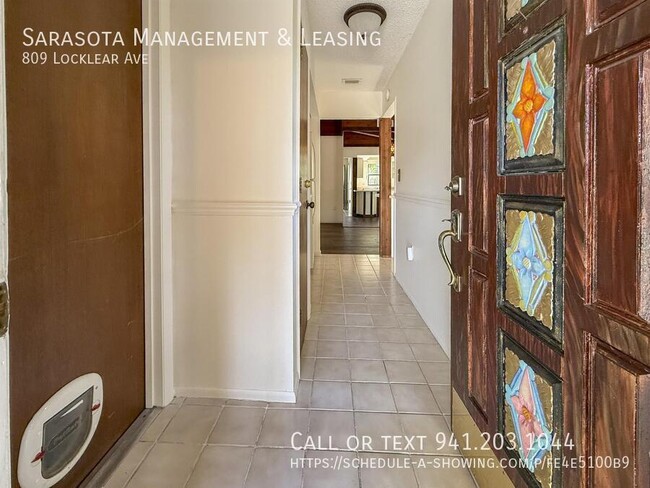 809 Locklear Ave in Sarasota, FL - Building Photo - Building Photo