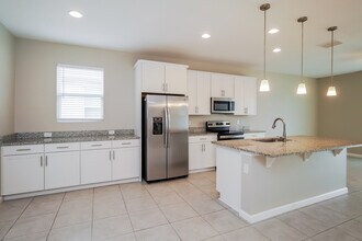 584 Lake Smart Blvd in Winter Haven, FL - Building Photo - Building Photo