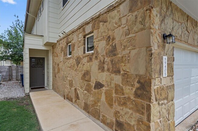 8940 Parker Ranch Cir in Austin, TX - Building Photo - Building Photo