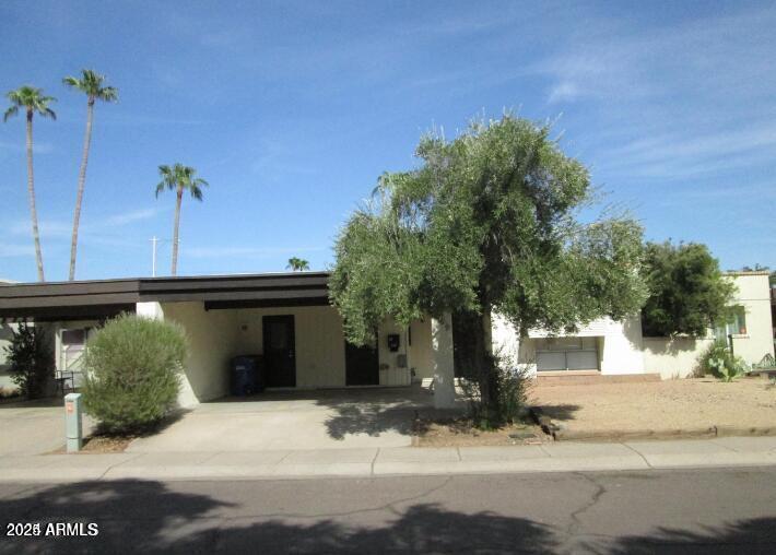 2709 S Alder Dr in Tempe, AZ - Building Photo