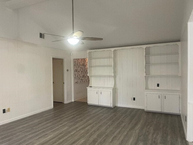 property at 9303 Roos Rd