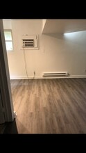 872 Clifton Crest Ter in Cincinnati, OH - Building Photo - Building Photo