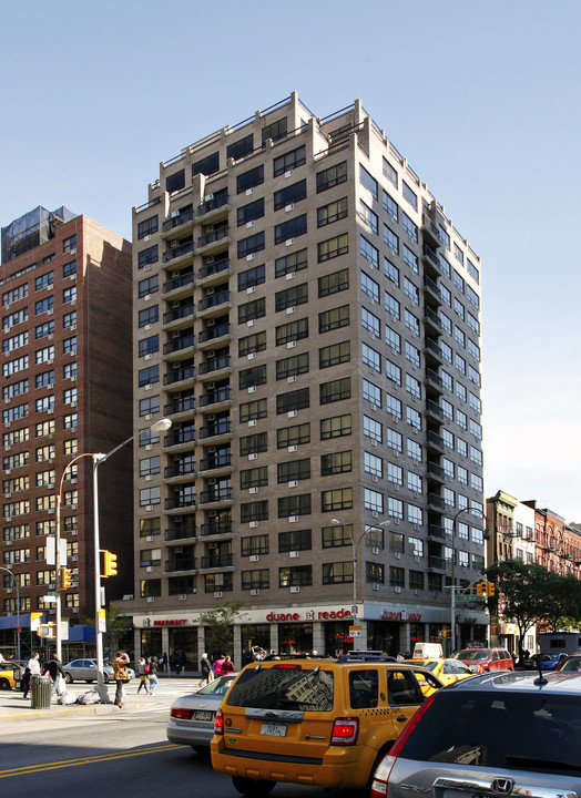 Coral Tower in New York, NY - Building Photo