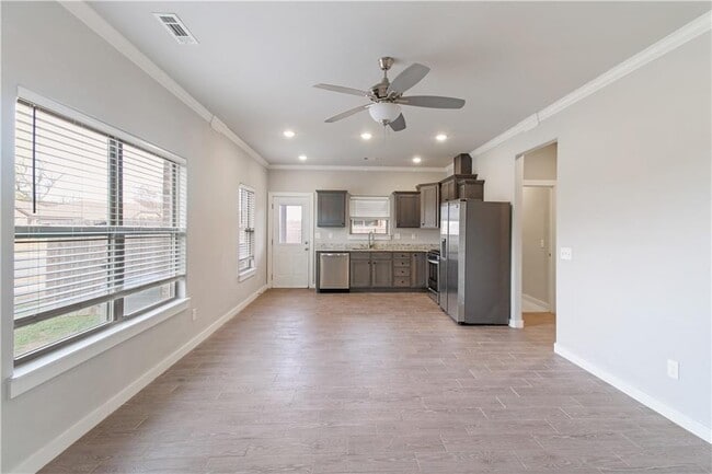 property at 400 Barbet Dr