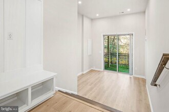 6232 Folly Ln in Alexandria, VA - Building Photo - Building Photo