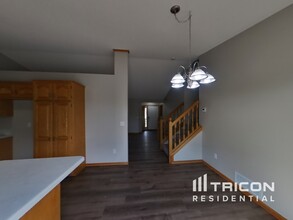 20695 Georgia Ave N in Forest Lake, MN - Building Photo - Building Photo