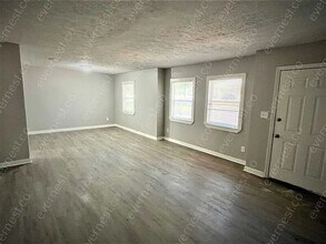 4128 Carol Dr in Jackson, MS - Building Photo - Building Photo