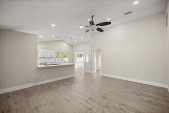 63 Teak Run in Ocala, FL - Building Photo - Building Photo