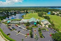 6505 Stone River Rd in Bradenton, FL - Foto de edificio - Building Photo