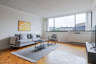 255 Massachusetts Ave in Boston, MA - Building Photo