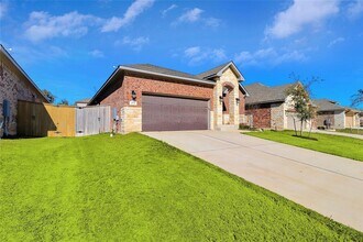 205 Scenic Hills Cir in Georgetown, TX - Building Photo - Building Photo