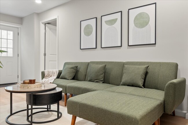 1506 Mississippi Ave SE in Washington, DC - Foto de edificio - Building Photo