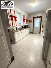 473 Wellington St in Sarnia, ON - Building Photo - Building Photo