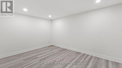 505 Ortono Ave in Oshawa, ON - Building Photo - Building Photo