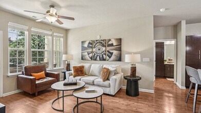 Springs at Laurens Road in Greenville, SC - Building Photo - Building Photo