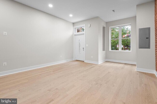 20 T St NW in Washington, DC - Building Photo - Building Photo