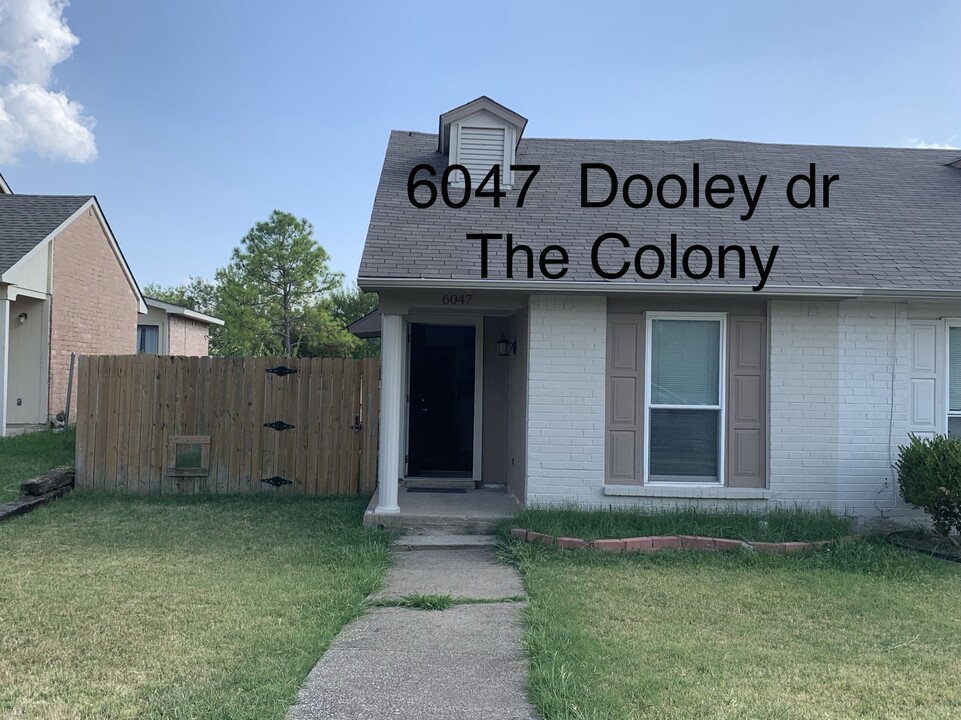 6047 Dooley Dr in The Colony, TX - Building Photo