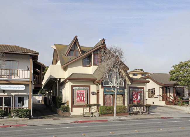 237 LIGHTHOUSE in Monterey, CA - Building Photo - Building Photo