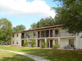 Cedar Hollow Apartments