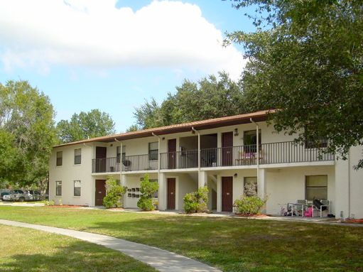 Cedar Hollow Apartments