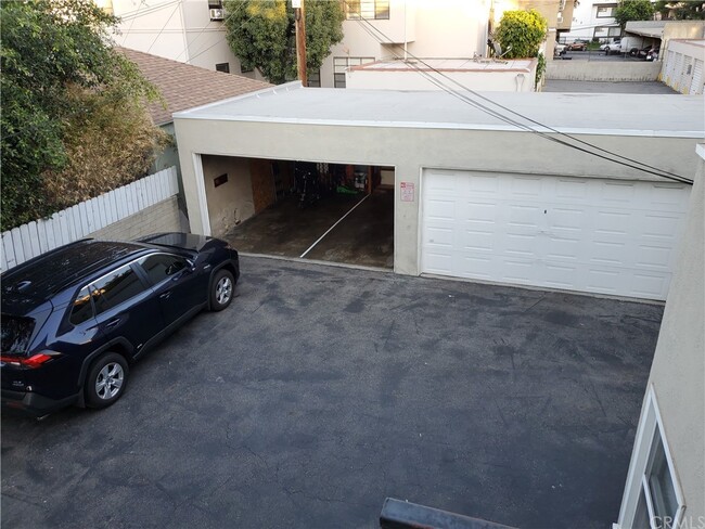 134 Lukens Pl, Unit Unit A in Glendale, CA - Building Photo - Building Photo