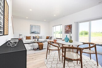 Willows Edge in Sioux Falls, SD - Building Photo - Building Photo