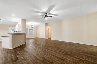 26 S Vesper Bend Cir in Spring, TX - Building Photo - Building Photo