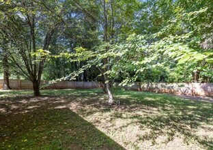 209 Evergreen Dr in Winston-Salem, NC - Building Photo - Building Photo